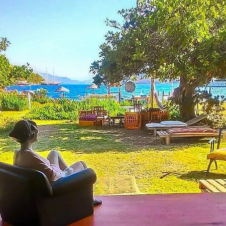 אתר קמפינג Kocabahce Glamping מרמריס